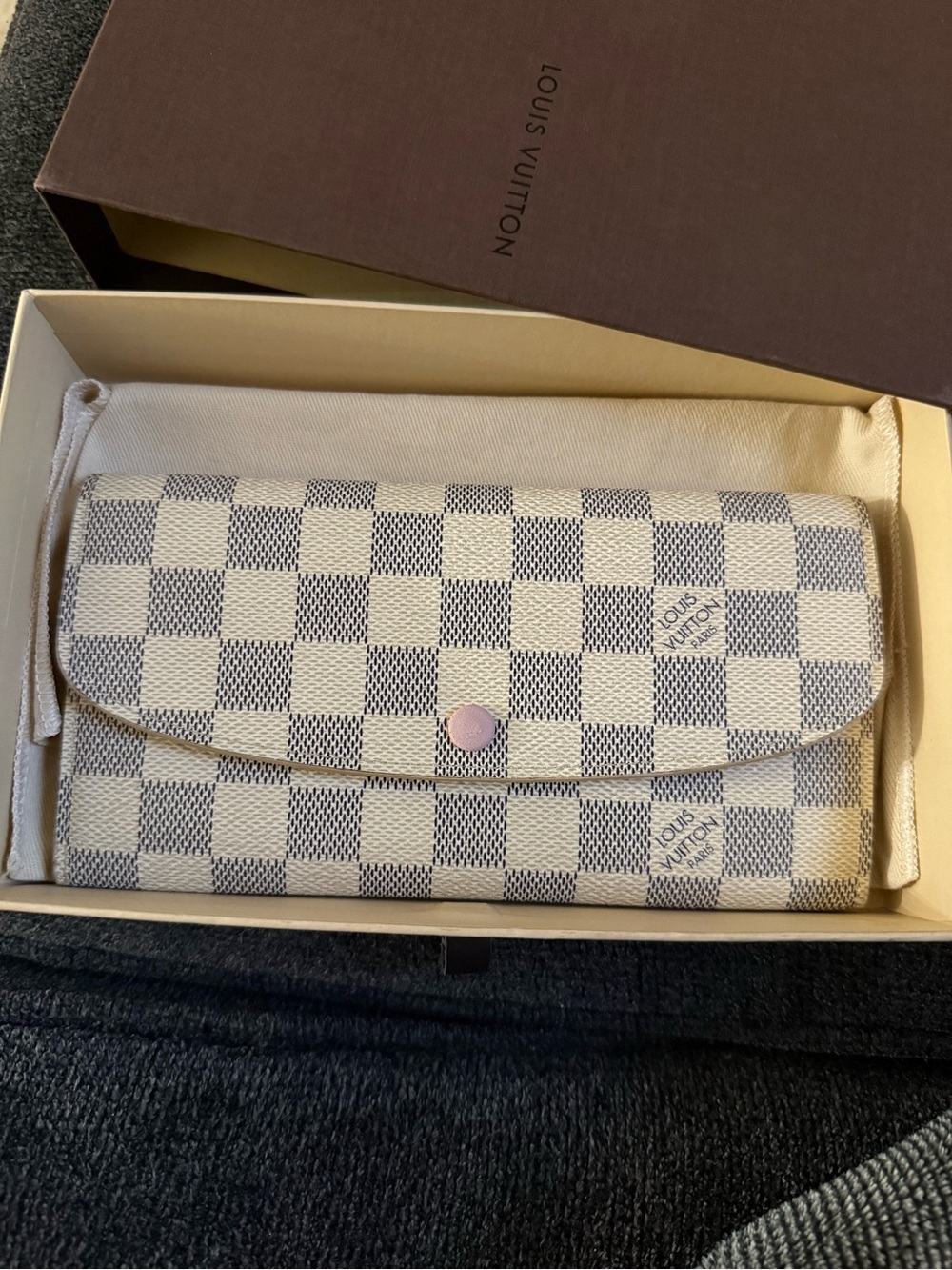 Louis Vuitton Damier Azur Emilie Wallet